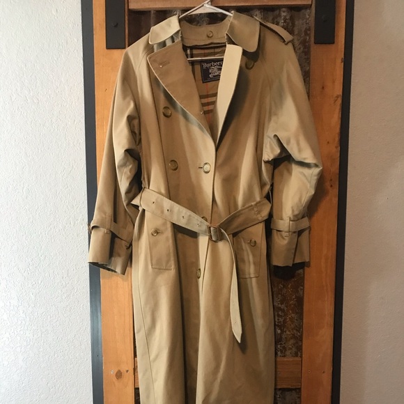 Burberry Women’s Trench Coat